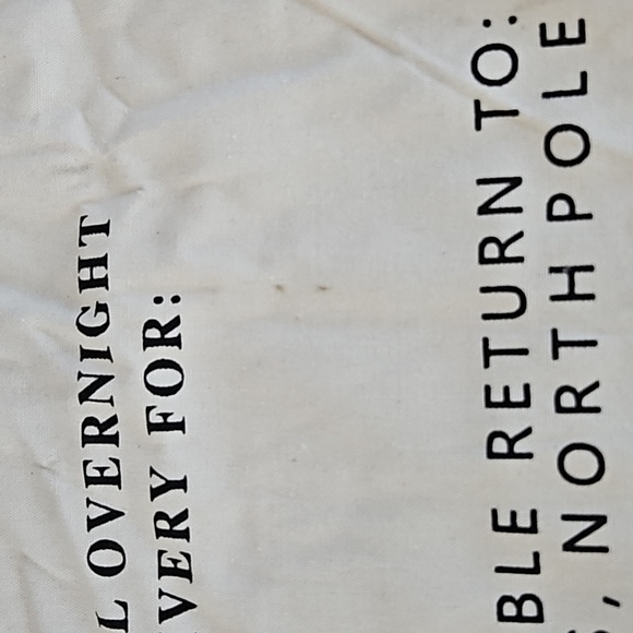 BNWT - Christmas 🎄 Present Holiday Large Cotton Bags (19" x 26") - Picture 4 of 4